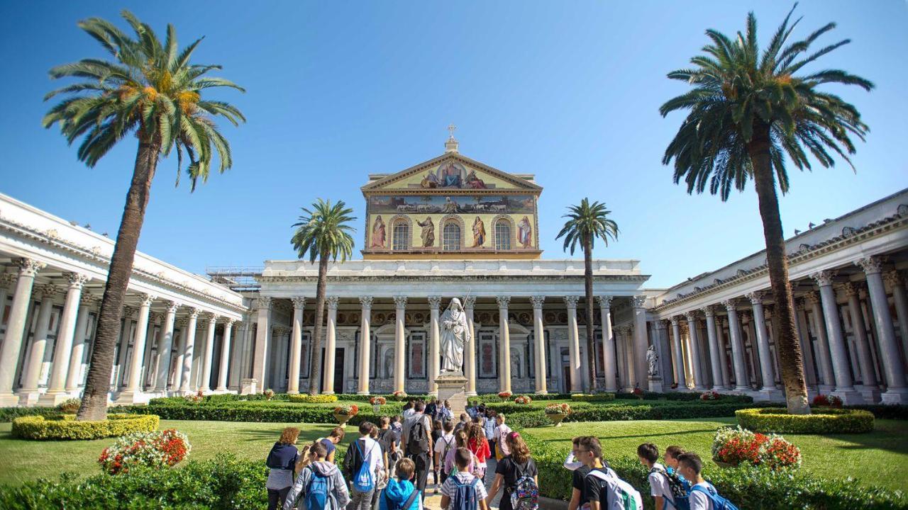 La Casa Alla Basilica Рим Экстерьер фото